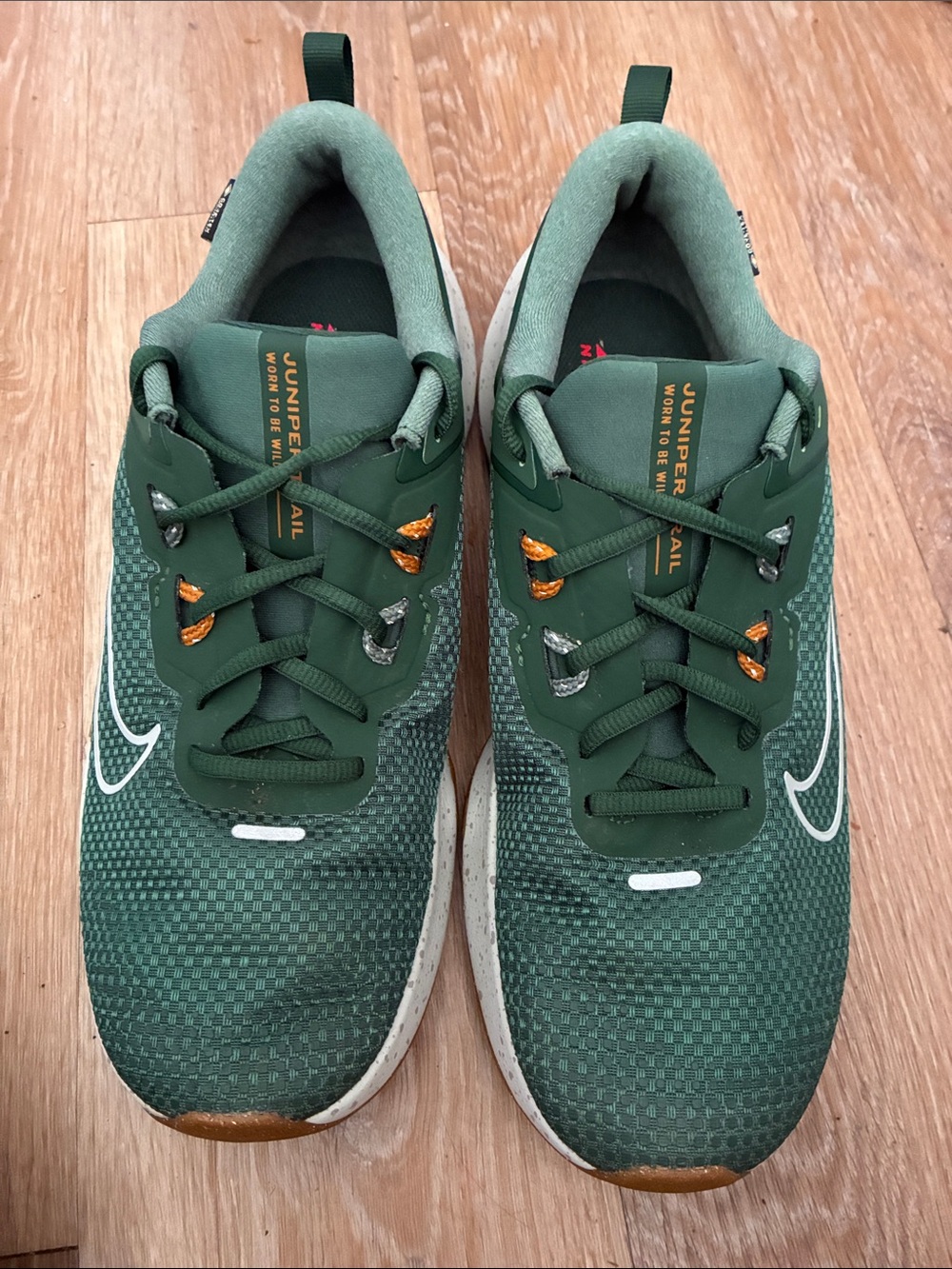Nike Men’s Juniper Trail Green and White Trail Sneakers